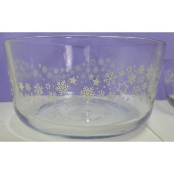 Anchor Hocking Set of 2 Snowflake Pattern Bowls 2-Cup & 4-Cup Capacity - Picture 7 of 11